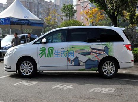 溧阳户外车贴喷绘如何保持效果?